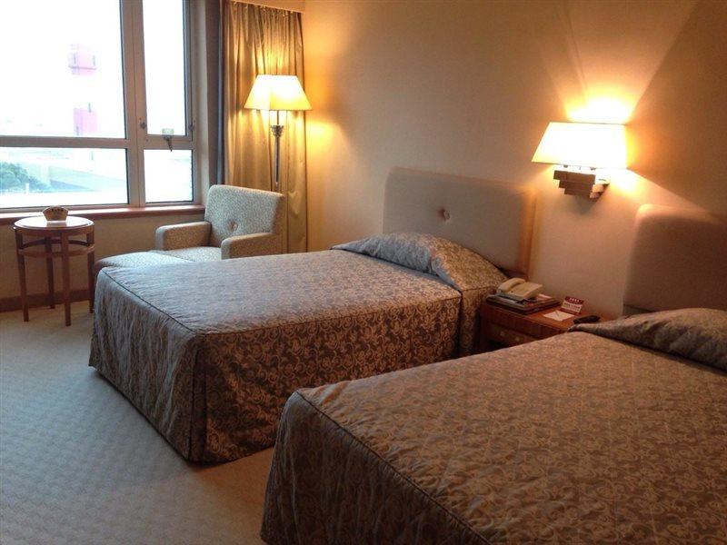 Golden Crown China Hotel Taipa  Kültér fotó